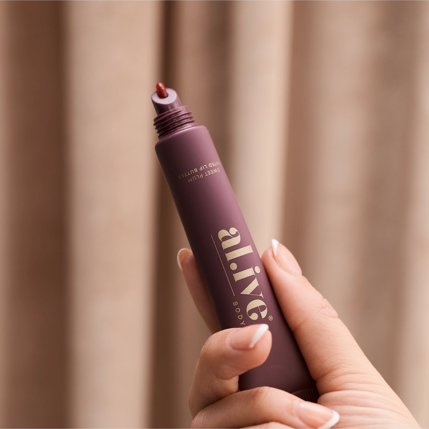 Al.ive Tinted Lip Butter Ornament Sweet Plum